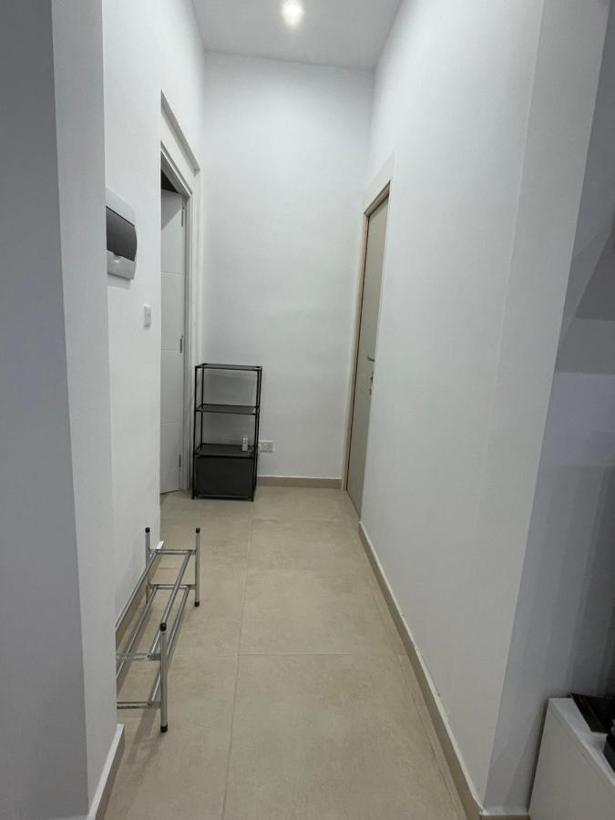 Brand New Appartement Of Two Bedrooms In Sliema Kültér fotó