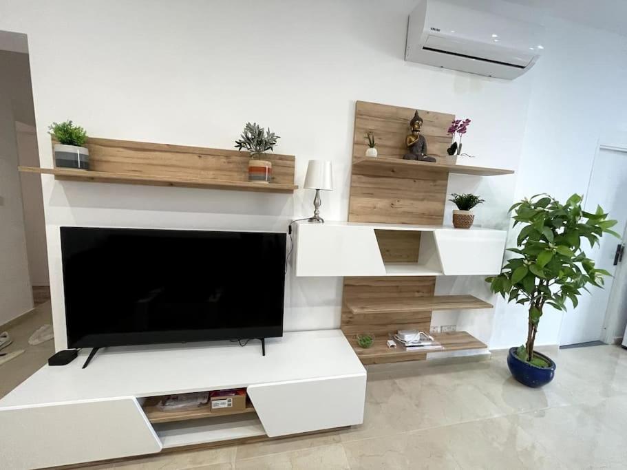 Brand New Appartement Of Two Bedrooms In Sliema Kültér fotó