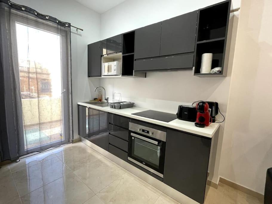 Brand New Appartement Of Two Bedrooms In Sliema Kültér fotó
