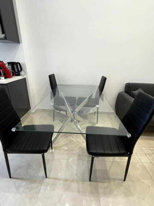 Brand New Appartement Of Two Bedrooms In Sliema Kültér fotó